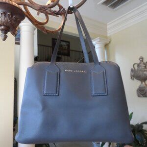 New Mark Jacobs Gray Pebbled Leather Shoulder Bag
